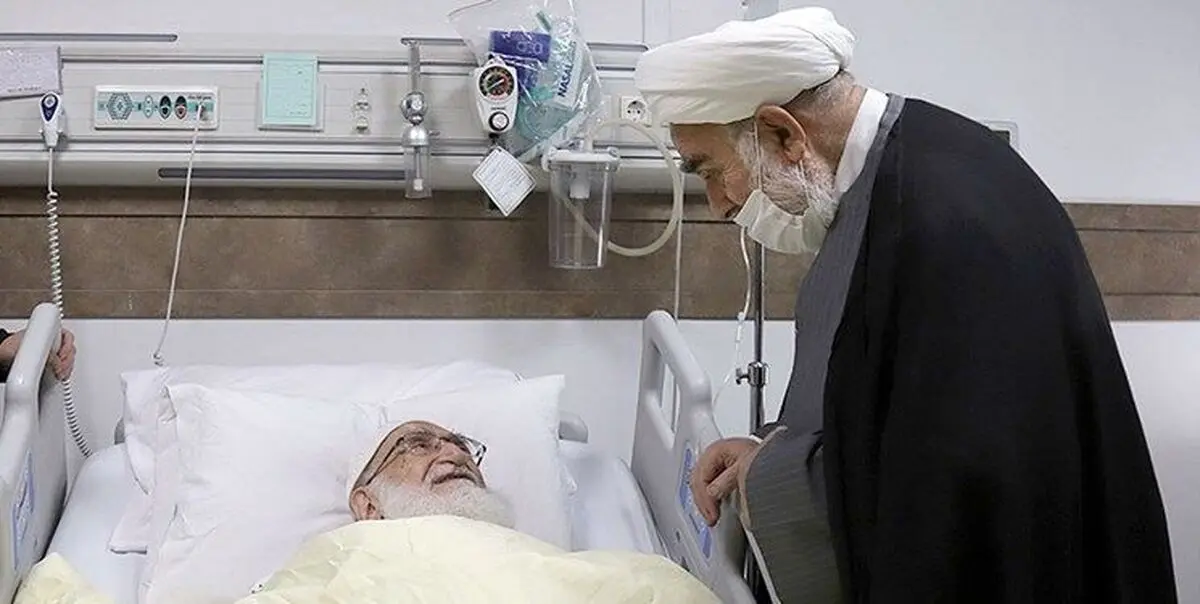 عیادت مسئول دفتر رهبر انقلاب از آیت‌الله نوری همدانی

