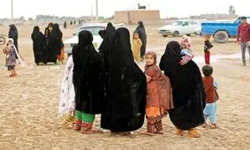 مدرک عجیب برای احراز هویت این دختران ایرانی