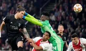 حذف آژاکس و منچستریونایتد از لیگ قهرمانان اروپا