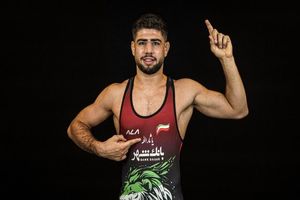 مهدی یوسفی قهرمان کشتی آزاد جوانان جهان شد