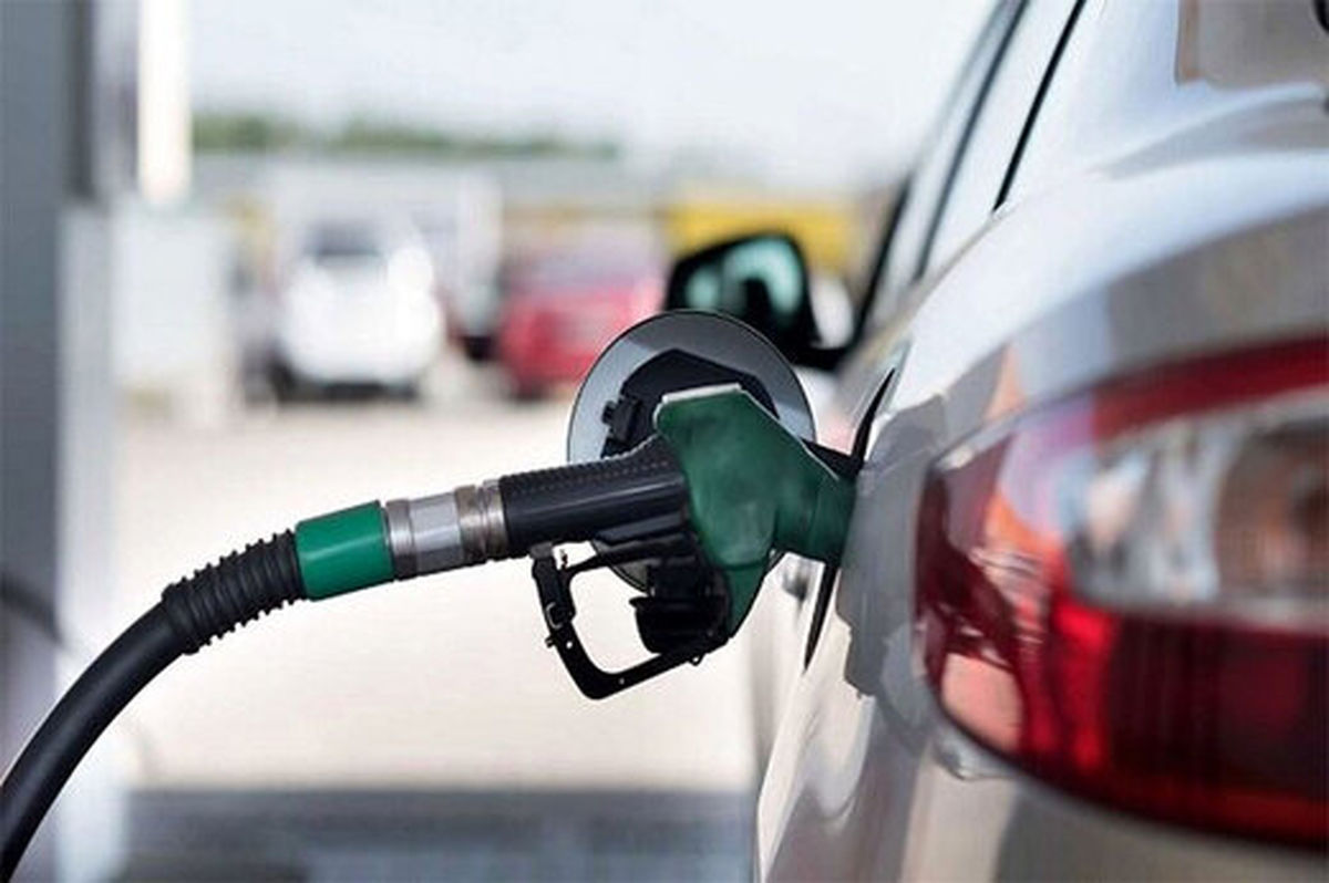 تصمیم رسمی رئیسی درباره افزایش قیمت بنزین؛ افزایش تدریجی قیمت؟