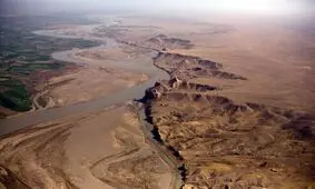 انگلیس با انحراف آب هیرمند به افغانستان حاصلخیزی سیستان را نابود کرد
