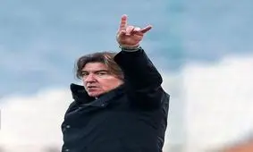 استقلال ۲ - تراکتور یک/ ابقای دراماتیک ساپینتو در ایران