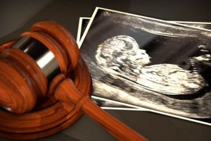 سقط جنین چه مجازاتی دارد؟/ زنده به گور کردن مدرن و تبعات آن