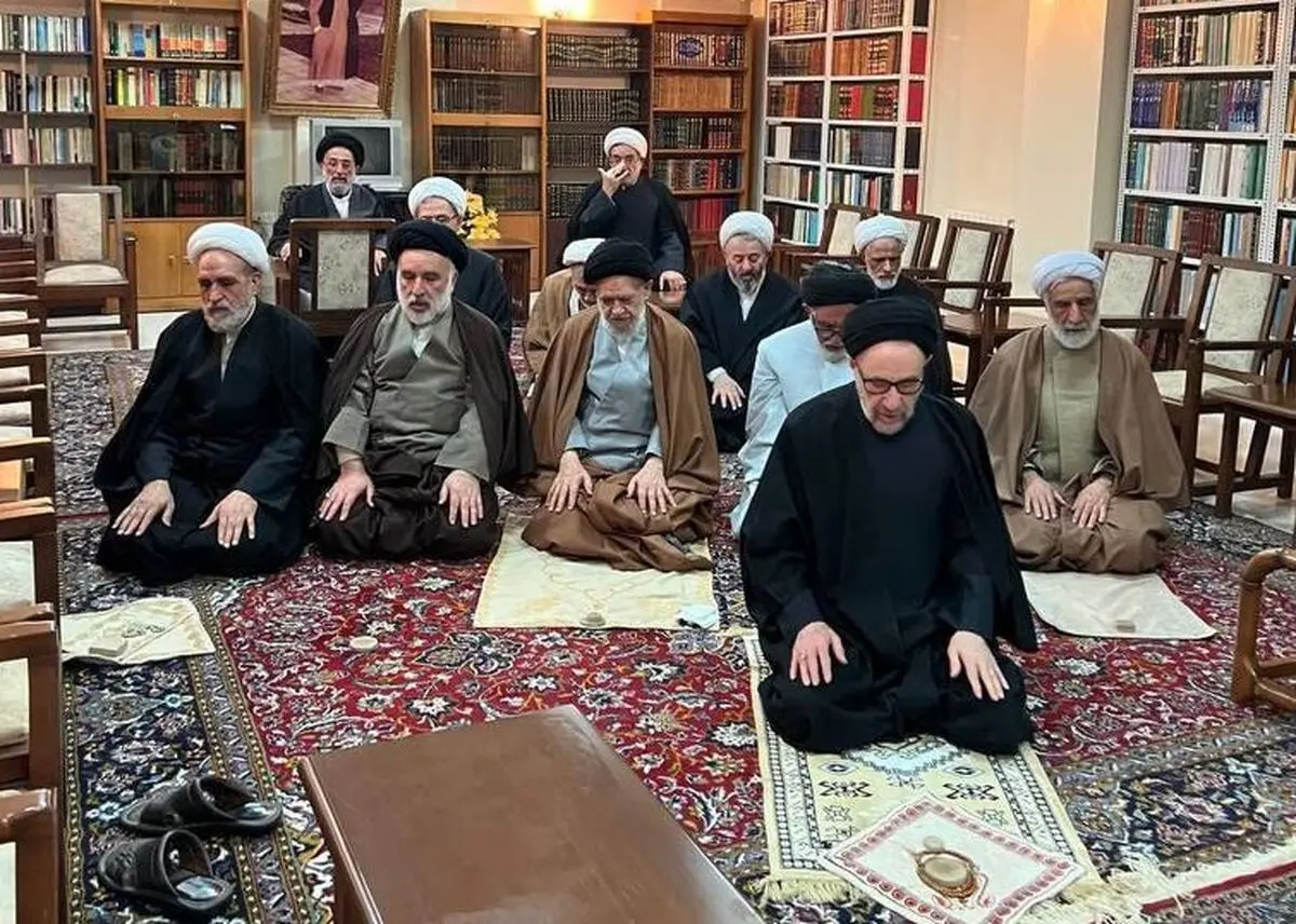 مهمانی افطاری آیت‌الله موسوی خویینی برای اعضای مجمع روحانیون مبارز/ بحث در مورد رفتار خاتمی در انتخابات، اتفاقات تلخ در حوزه روحانیت در قم، ماجرای زمین در ازگل

