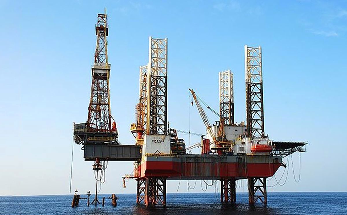 امضای بزرگ ترین قراردادهای نفتی یک دهه اخیر صنعت نفت ایران