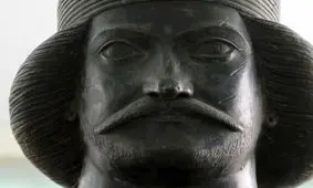 سپهبد رستم سورِن‌پَهلَو؛ دلاور تاریخ‌ساز ایرانی که به یک افسانه تبدیل شد