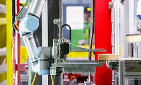 ربات جدید آمازون با حس لامسه وارد شد