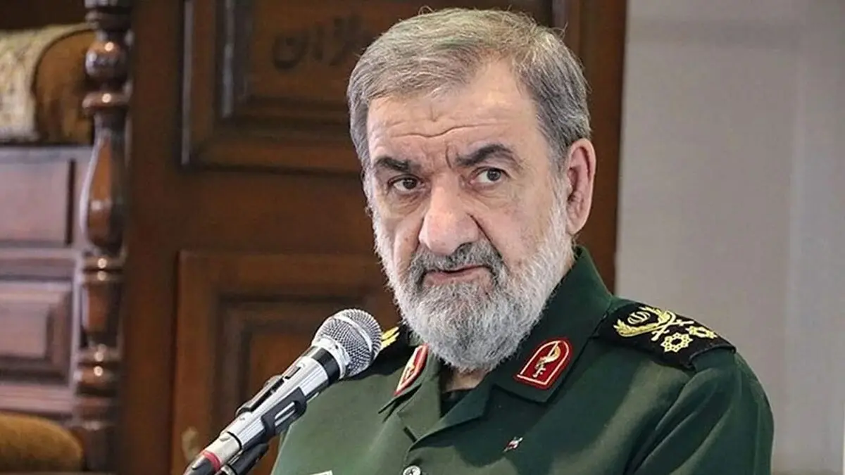 محسن رضایی: جنگ آینده با جنگ ۴۰ روزه متفاوت خواهد بود/ ایران با محاصره اقتصادی هم تسلیم نمی‌شود/باید در رفتار دیپلماتیک ایران اصلاحاتی انجام شود/ ویدئو