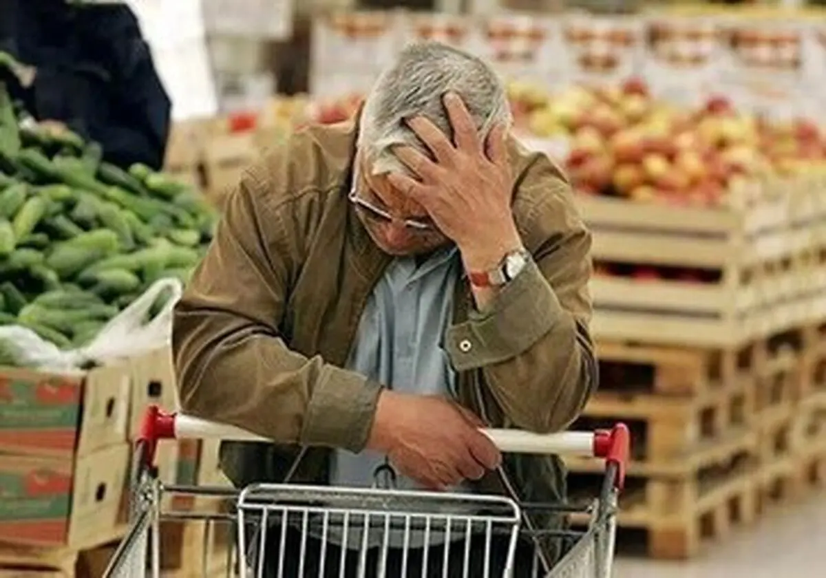 اجازه ندهید گرانی افسارگسیخته گریبان مردم را بگیرد؛ بعضی گرانی ها بهانه های واهی دارد