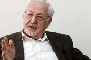 هاشمی در خاطراتش: ابراهیم یزدی گفته ‌که آمریکا درصدد برگرداندن سلطنت پهلوی است/ دولت ‌آمریکا از  خاتمی و دوم‌خردادی‌ها انتقاد کرده و گفته کاری از آن‌ها ساخته نیست