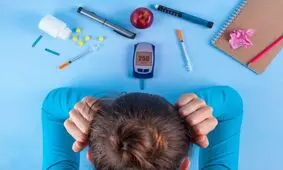 هشدار استفاده افراطی کودکان از «گوشی» و خطر افزایش چاقی و دیابت