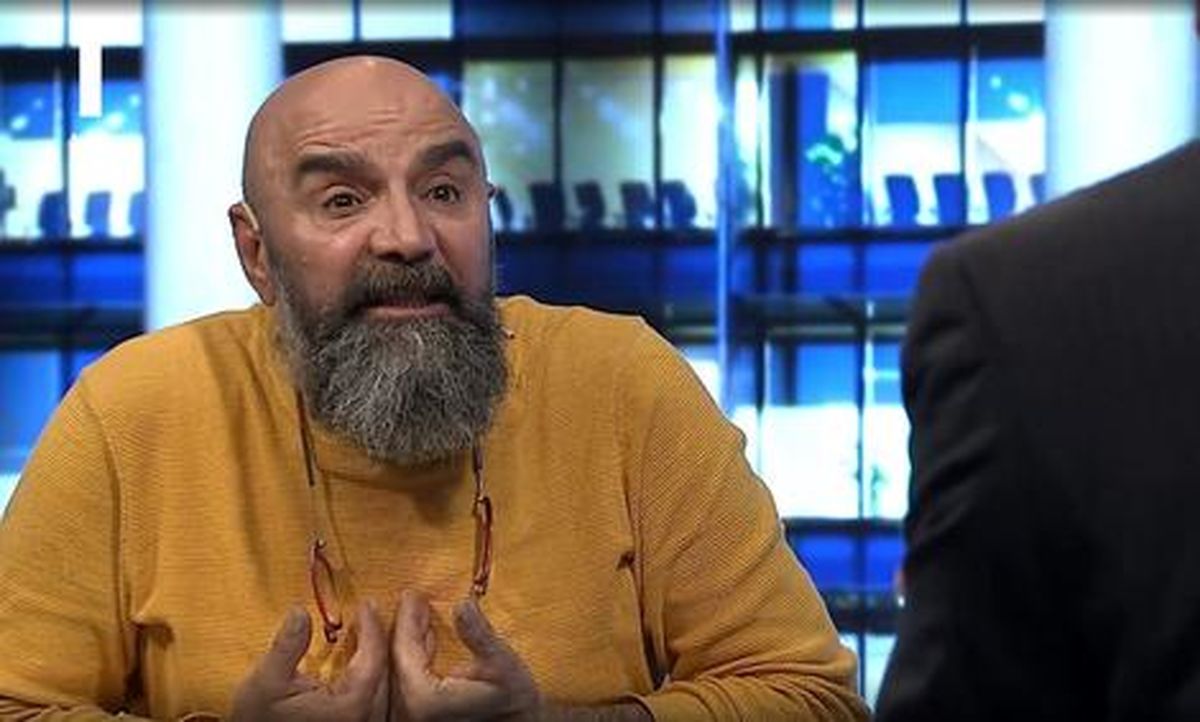 چهار دقیقه طوفانی مهران مهام، تهیهکننده سریالهای پرمخاطب درباره «پادگان صداوسیما»: چرا مردم فقط «آی فیلم» تماشا میکنند؟
