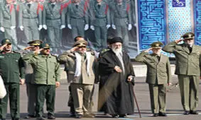 رهبر انقلاب در سال ۱۳۹۰: هر کسی فکر تجاوز به جمهوری اسلامی ایران در مخیله اش خطور کند، باید خود را آماده‌ی دریافت سیلی‌های محکم کند