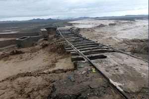 سیلاب مسیر ریلی راه آهن زاهدان - میرجاوه را بست