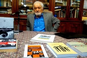 حسن کامشاد در لندن درگذشت

