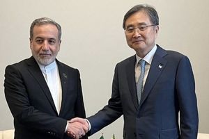 گفت‌وگوی عراقچی با وزیر خارجه کره جنوبی درباره اسنپ‌بک