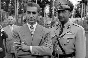 سفر در زمان؛ دورهمی «نصیری رئیس ساواک و خانواده اش» در تهران؛ دهه 40