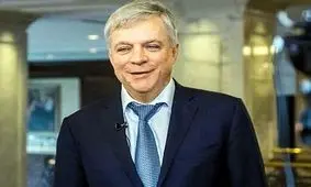 غول نفتی روس از آپارتمان مجلل خود در مسکو سقوط کرد