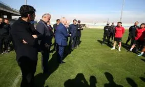 کاش می‌توانستم نام کسی که کریم باقری را حذف کرد فاش کنم/ اگر پول داشتم میلیون‌ها دلار به بازیکنان پرسپولیس می‌دادم

