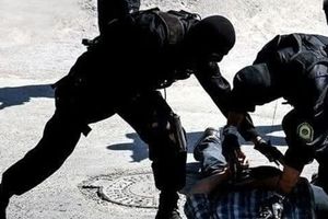 بازداشت مرد مسلح مواد فروش در شهریار