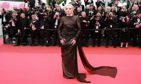 هزینه قدم زدن روی فرش قرمز کن چقدر است؟