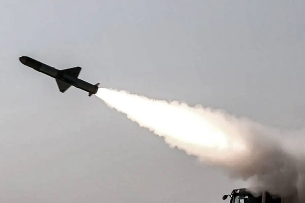 برگزاری رزمایش کنترل هوشمند تنگه هرمز توسط نیروی دریایی سپاه/ تصاویر