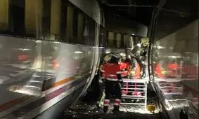 برخورد ۲ قطار مسافربری در جنوب اسپانیا