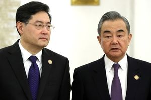 بیانیه «وانگ یی»، پس از یک ماه غیبت وزیر خارجه سابق چین/ او بر اصلاح ساختار حکمرانی جهانی تاکید کرد