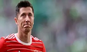 رابرت لواندوفسکی با بارسا تمام کرد