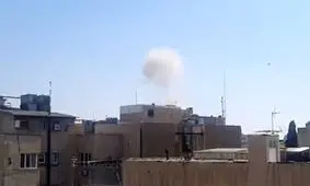 شیشه‌های دفتر رسانه خبری انصاف نیوز در تهران فروریخت/ عکس

