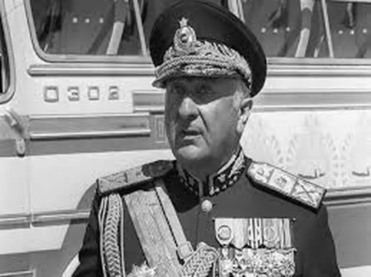 سفر در زمان؛ «نعمت‌الله نصیری، سومین رئیس ساواک» در کنار اسدالله علم و عبدالعظیم ولیان 