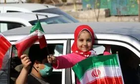 فراخوان برای سلفی افتخار / عکس و فیلم حضور در حماسه ۲۲بهمن را ارسال کنید