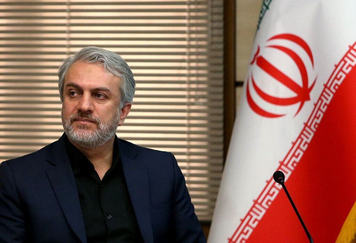 عضو کمیسیون برنامه مجلس: به نقل از بنده گفته اند وزیر صنعت تغییر میکند؛ این موضوع را تکذیب میکنم