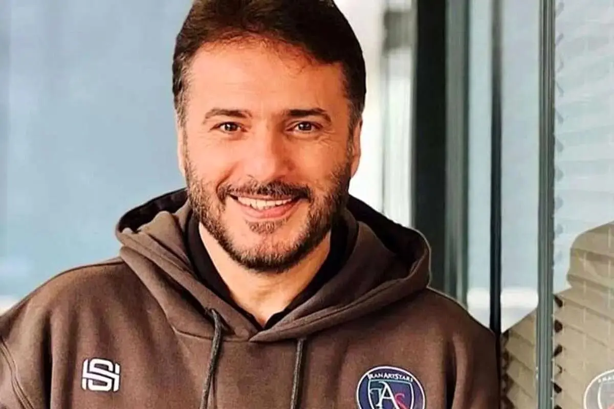 سیدجواد هاشمی خطاب به بازیگران؛ چرا حرف دلتان را نمی زنید