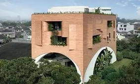 معماری متفاوت یک «اداره-باغ» در اندونزی/ تصاویر