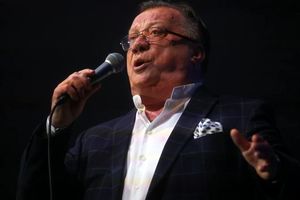 اسطوره موسیقی بوسنی درگذشت/صدایی که مرزها را در هم شکست