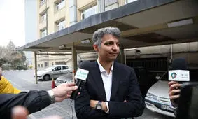 موی سپید عادل فردوسی‌پور