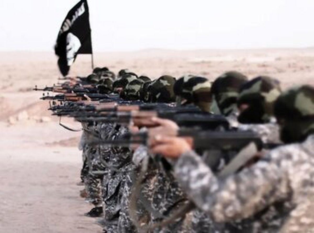 هلاکت عضو گروهک تروریستی داعش در مرز عراق