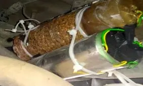 کشف بمب دست‌ساز زیر یک پژو پرشیا / تیم خنثی سازی وارد عمل شد