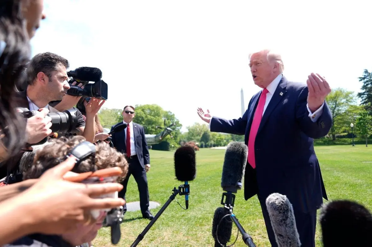  اظهارات ضدونقیض ترامپ: ایرانی‌ها به ما نفت رایگان خواهند داد/ اگر به توافق نرسیم، جنگ ادامه خواهد داشت / ایرانی‌ها موافقت کرده‌اند سلاح هسته‌ای نداشته باشند/ آنها اورانیوم غنی شده را به ما تحویل خواهند داد/ آماده‌ام برای امضای توافق به اسلام آباد بروم