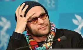 تصویر جدیدی از بابک حمیدیان با گریمی شبیه به گرگینه 