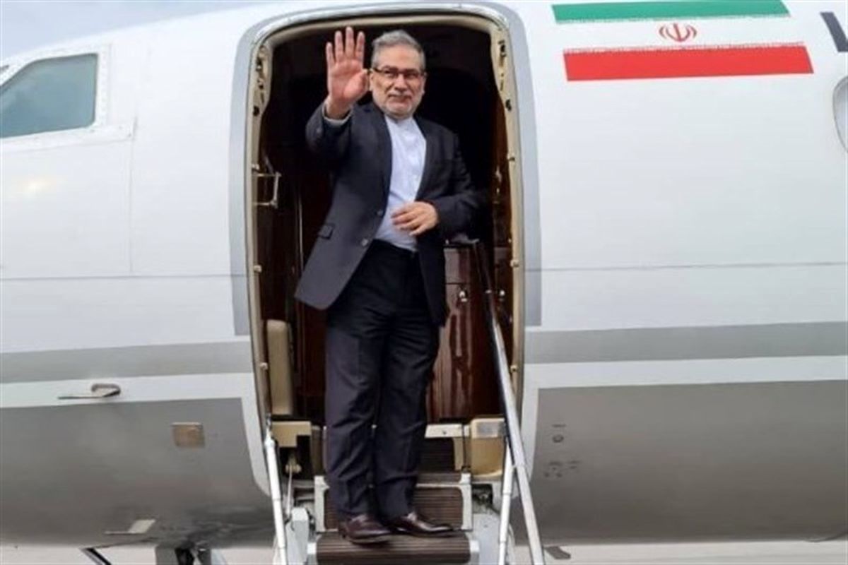 شمخانی عازم عراق شد

