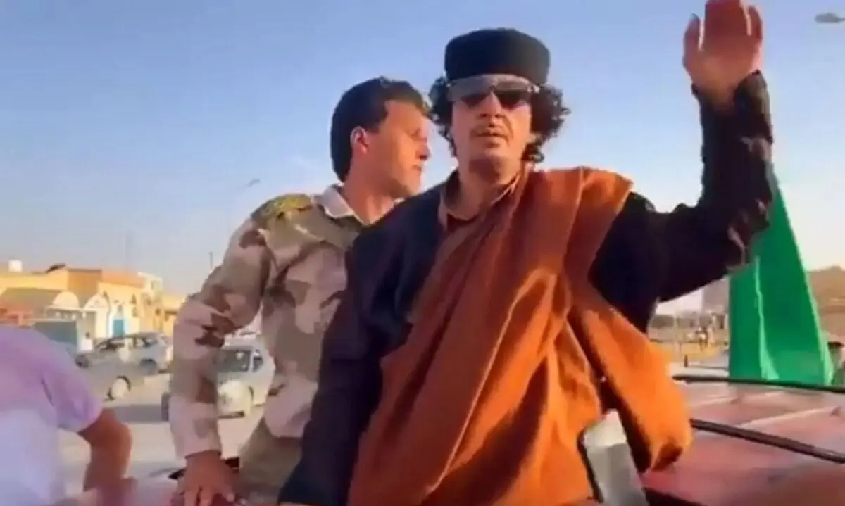 «زنده باد رهبر»؛ بدل قذافی همه را در لیبی غافلگیر کرد/ ویدئو

