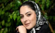 سفر در زمان؛ ژست جالب «مارال بنی‌آدم و ریما رامین‌فر» روی صحنه تئاتر؛ سال 97 