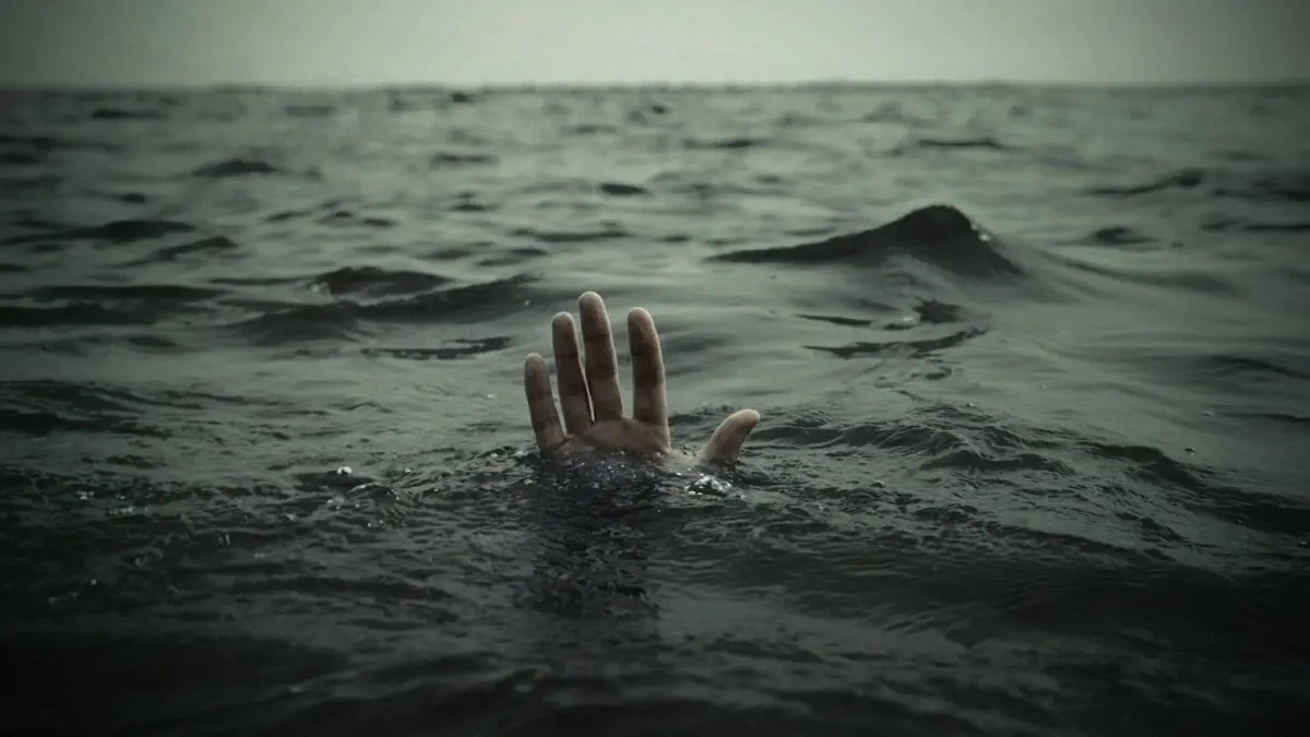 4 عضو یک خانواده مشهدی در سواحل قشم غرق شدند

