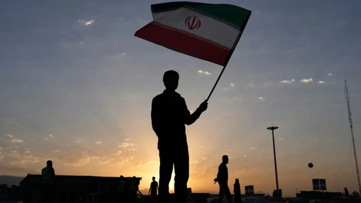 واشنگتن‌پست: مراسم بدرقه، نمایشی از مقاومت جمهوری اسلامی ایران است