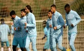 موافقت فرهاد مجیدی با مرخصی خارجی‌های استقلال