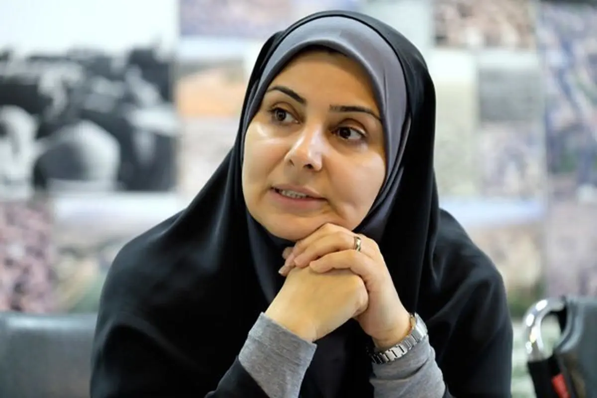  پول سفر خانم وزیر از حقوقش کسر می‌شود/ در سیستم‌های دولتی، استفاده از خدمات رفاهی با کسر از حقوق تعریف شده است/ این روند برای همه کارکنان و مدیران به همین صورت انجام می‌گیرد