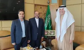 دیدار سفیر عربستان و رئیس دفتر حافظ منافع ایران در مصر

